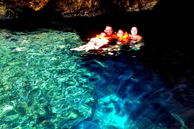 Blue Cave & Hvar : Five Islands Private Speedboat tour - Komiža: fishing-town character on Vis