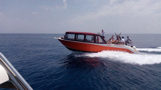 Blue Cave Tour - Five Island Small Group Tour from Split - Stiniva Cove and its narrow entrance