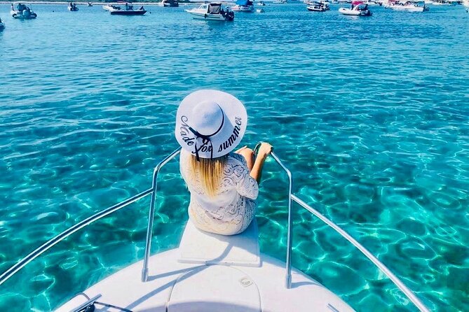 Blue Lagoon & 3 Islands Private Boat Tour - Trogir: stone lanes before the swimming begins