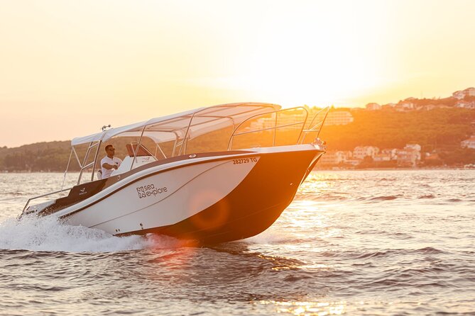 Blue Lagoon and 3 Islands Half Day Tour by Speed Boat - Trogir - Leaving Trogir from Kamerlengo Fortress