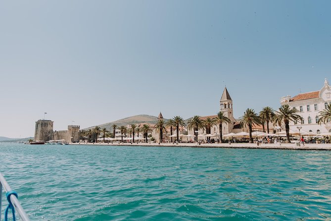 Blue Lagoon & Wine tasting - 3 islands tour - A full day from Split, with the sea as your road