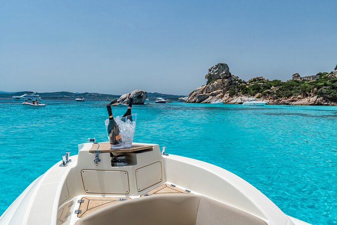 Boat rental with skipper in the La Maddalena Archipelago - Why a private RIB makes sense in La Maddalena