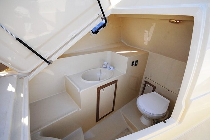 Boat rental with skipper in the La Maddalena Archipelago - Razzoli and Santa Maria for a quieter stretch