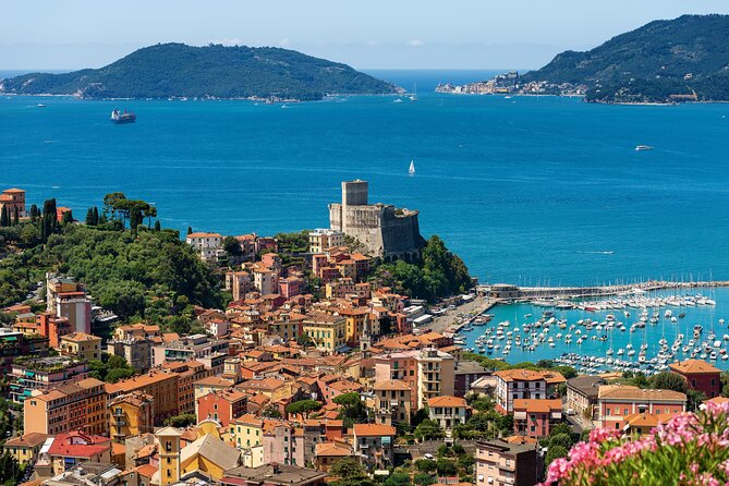 Boat Tour in the Gulf of poets, Portovenere and 3 islands - Tino adds a remote island and an old abbey