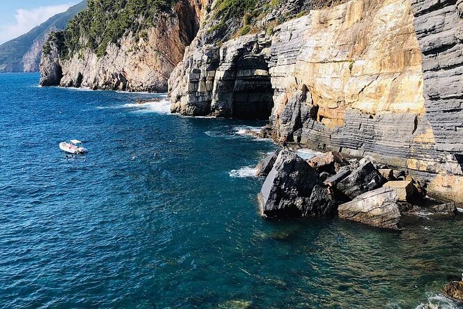 Boat Tour in the Gulf of poets, Portovenere and 3 islands - Portovenere is the main shore stop