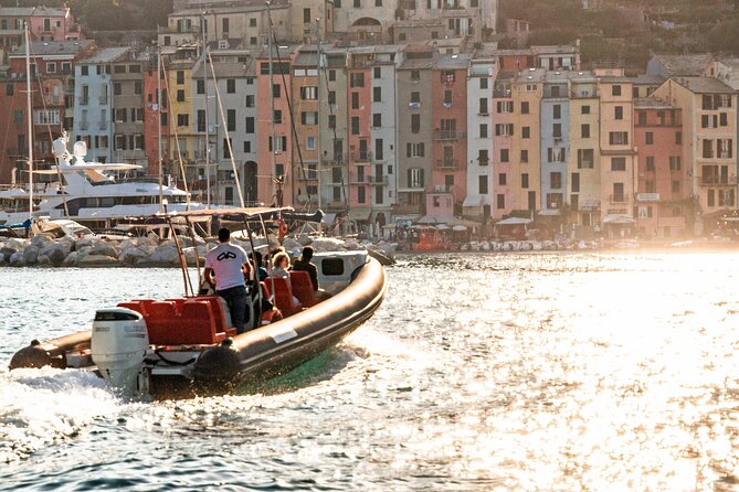 Boat Tour of the 3 Islands & Portovenere - Villages, villas, and naval landmarks around the Gulf of Poets