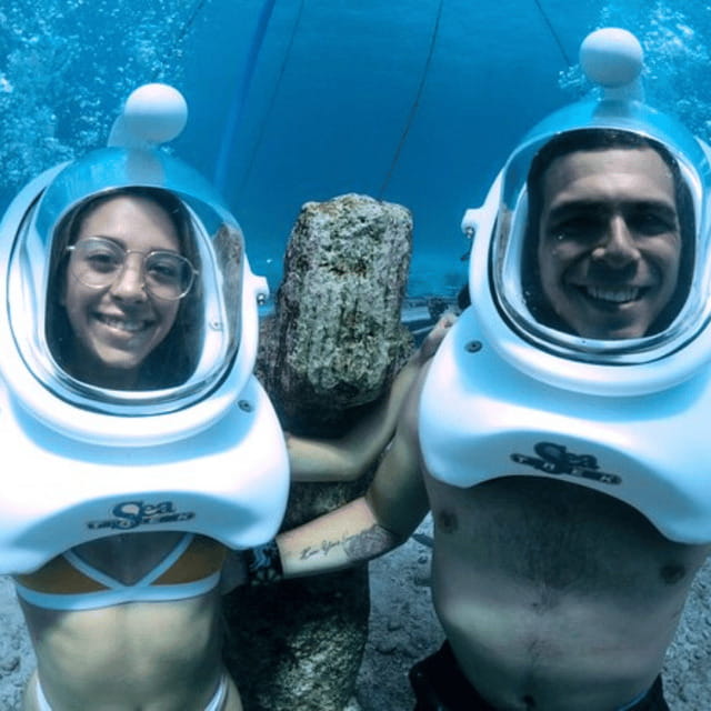 Boracay: Island Hopping with Buffet Lunch & Helmet Diving - Who will enjoy this trip most
