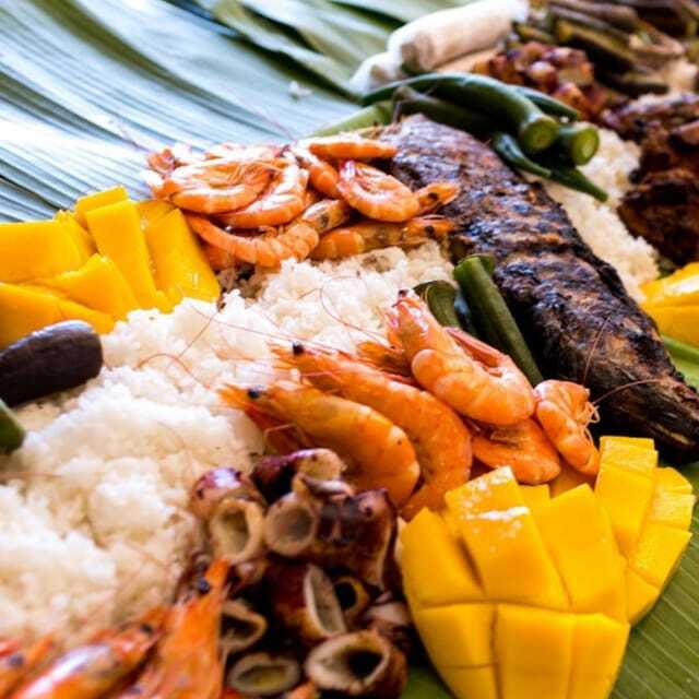 Boracay: Island Hopping with Buffet Lunch & Helmet Diving - Should you book this Boracay island trip?