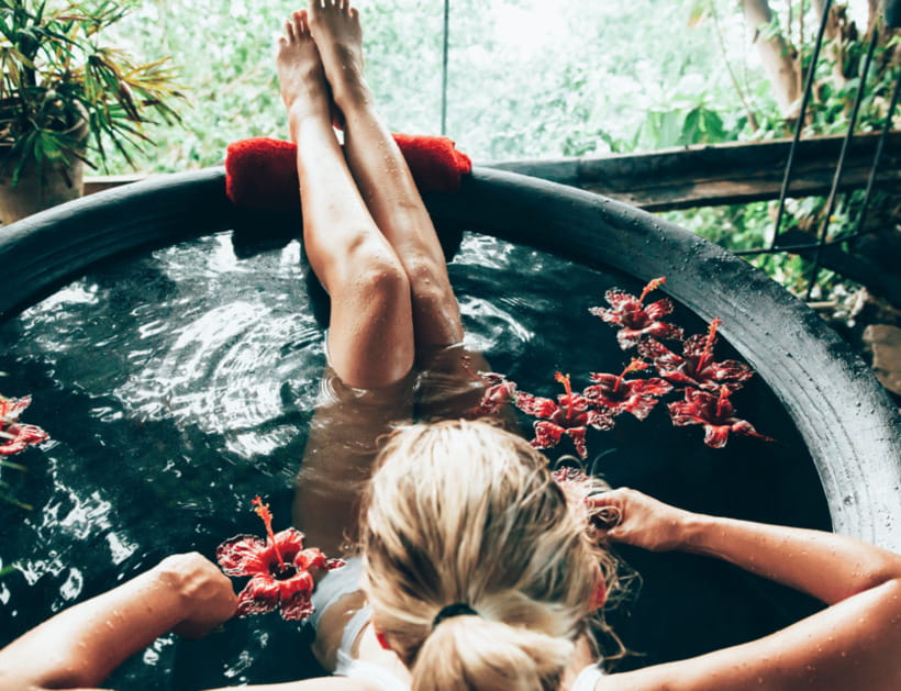 Boracay: Island Hopping with Lunch and Hot Kawa Bath - What this $40 Boracay tour really offers