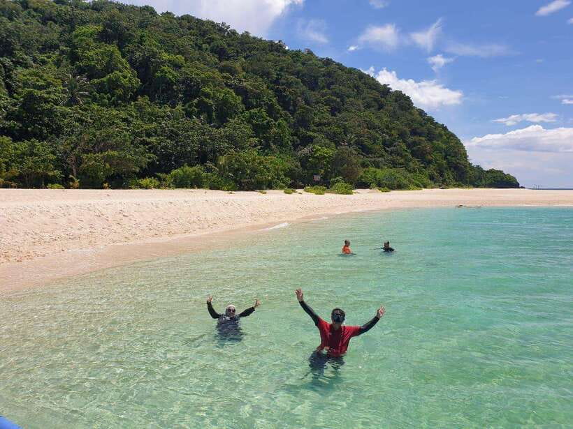 Boracay: Private Island Hopping & Snorkeling Tour - Balinghai Beach is a short scenic pause