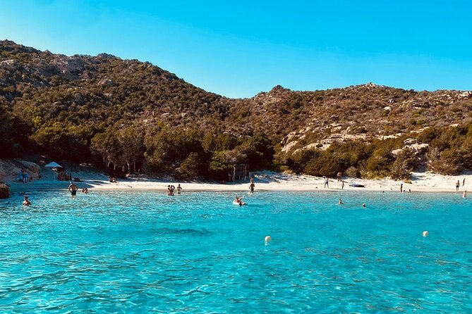 By Catamaran to the La Maddalena Archipelago from Poltu Quatu - The crew and the feel on board