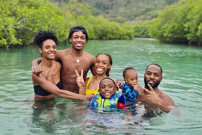 Caribbean Day Tour: Isla Grande, Mamey, Monkey Island & Portobelo - Swimming through the Tunnel of Love