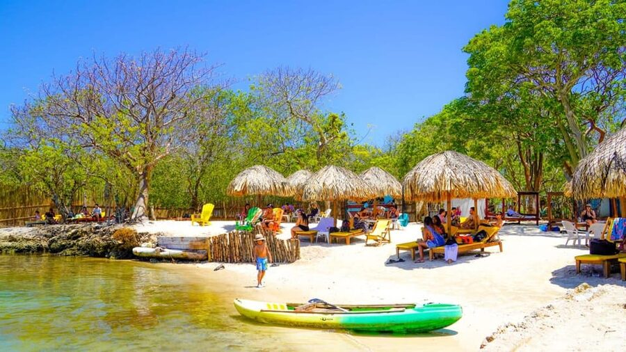 CARTAGENA: 4 islands by sport boat +oceanarium tickets - How good is the $69 value?
