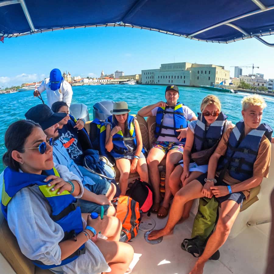 Cartagena: 5 Island Boat Tour with Night Bioluminescent Stop - Playa Blanca is the long break, not a quick photo stop