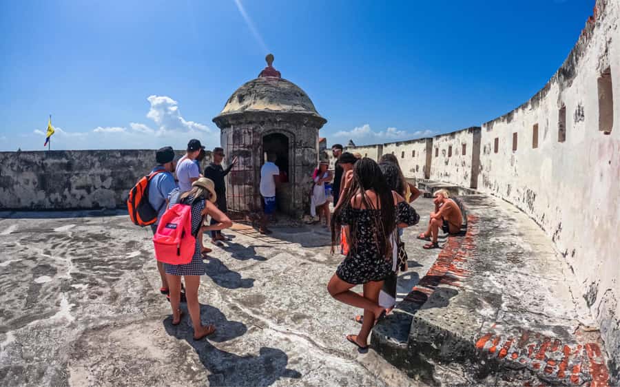 Cartagena: 5 Island Boat Tour with Night Bioluminescent Stop - Isla Grande brings the coral and snorkeling
