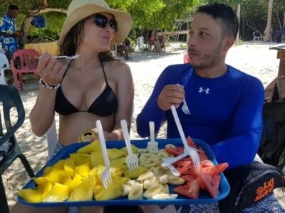 5-Island Trip by Boat with Lunch and Snorkeling