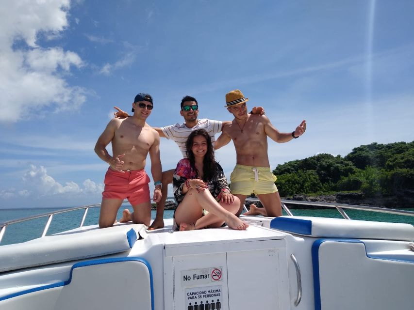 Cartagena: 5-Island Trip by Boat with Lunch and Snorkeling - Cholon brings music, boats, and a very different mood