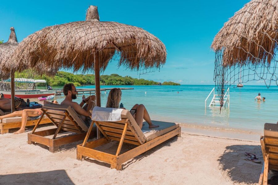 Cartagena: Islabela Islands Boat Trip with Lunch & Cocktail - Key points to know before booking