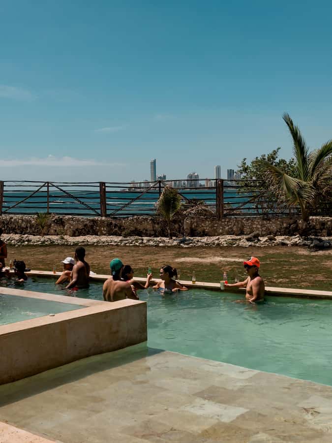 Cartagena: Rosario Islands Day Tour with Snorkel & Lunch - Is $95 good value?