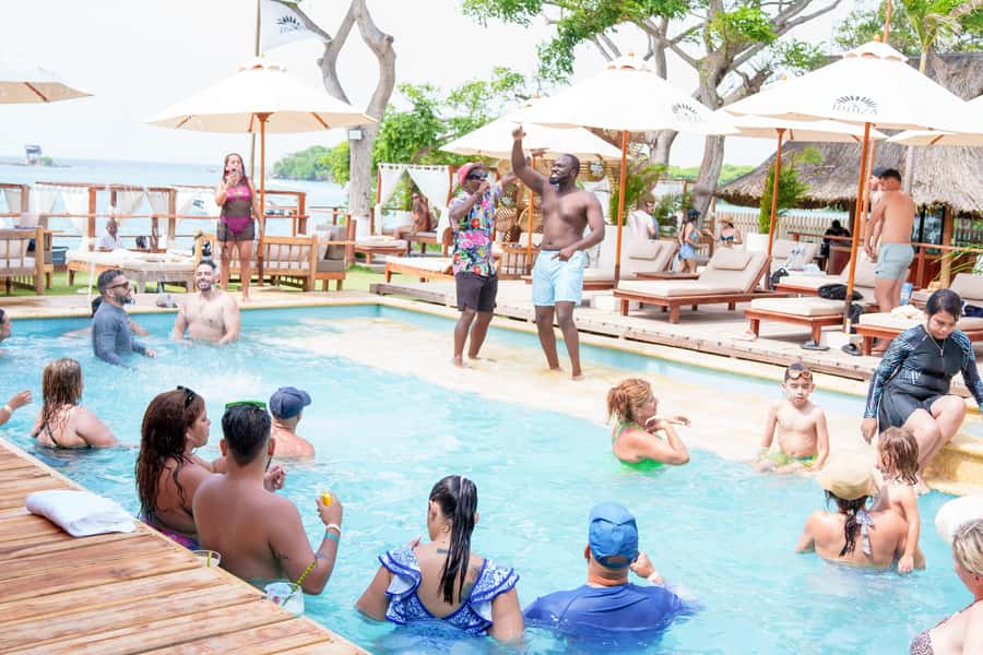 Cartagena: Rosario Islands Daypass Ibbiza Island Beach Club - Key points to know before you book