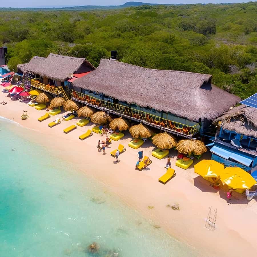 Cartagena: Visit 4 islands in a speedboat + plankton! - What a $62 island day really includes