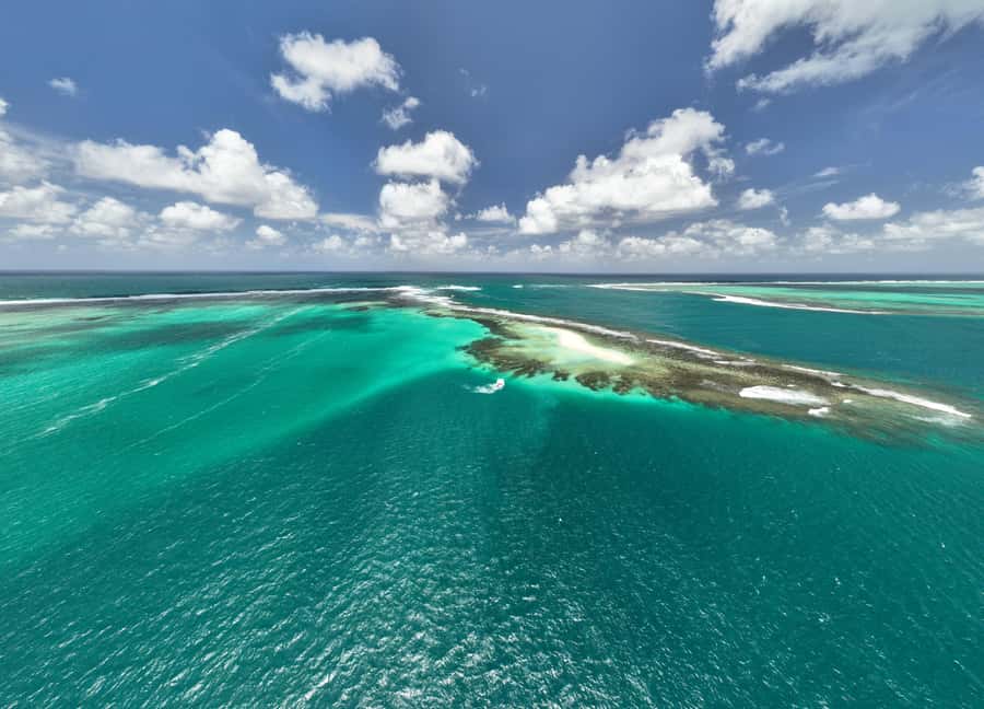 Catamaran Mauritius: South East 5 Islands Catamaran Cruises - Why this southeast coast cruise works so well