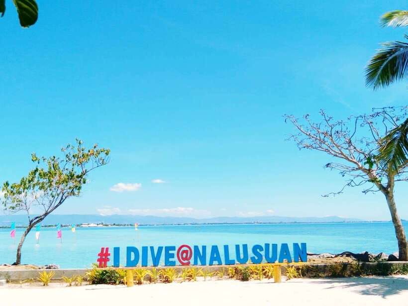 Cebu: Mactan Island Hopping Boat Tour with Lunch - Starting from Mactan, Cebu City, or nearby