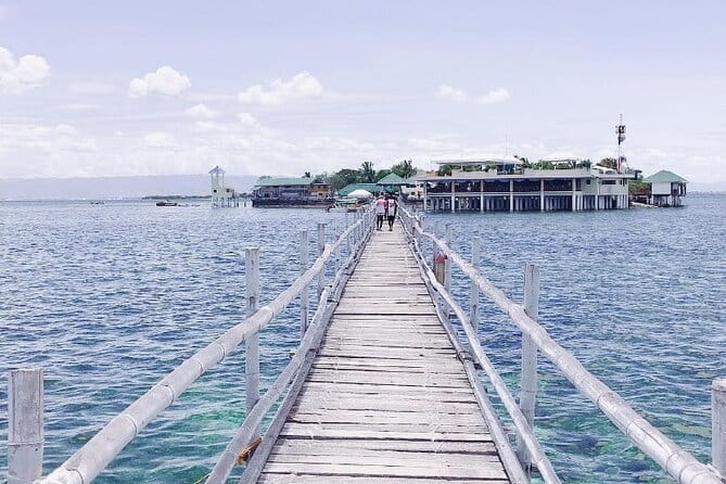 Cebu Private Tour 3 Islands Hopping Gilutungan Caohagan Nalusuan - Caohagan Island: a quiet break on shore