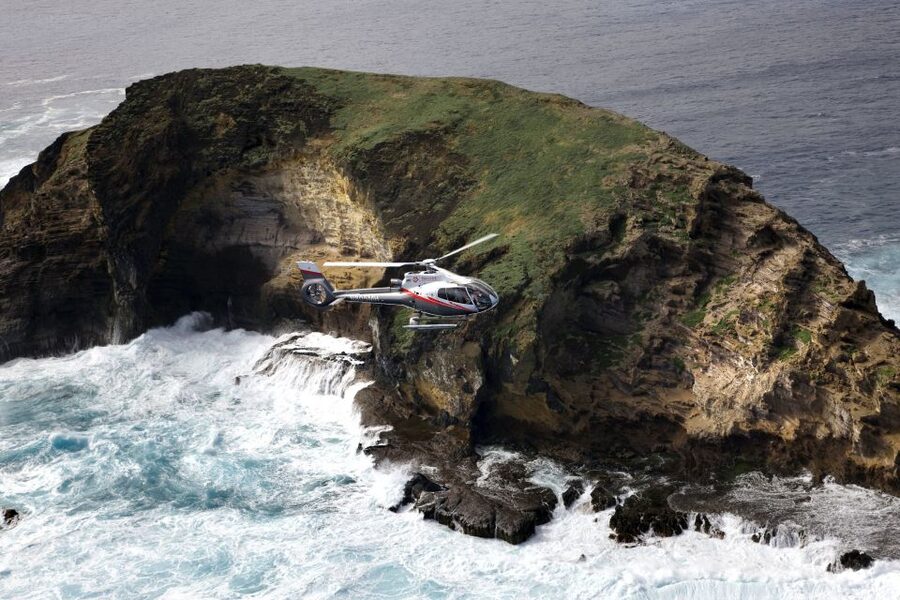 Central Maui: Two-Island Scenic Helicopter Flight to Molokai - Why this helicopter route is different