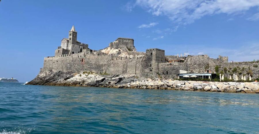 Cruise:Portovenere and the 3 islands with aperitif included! - Le Grazie and the Gulf of Poets