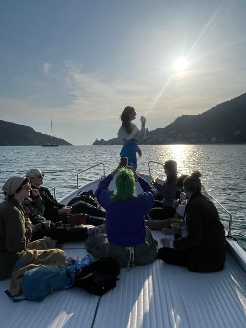 Cruise:Portovenere and the 3 islands with aperitif included! - Swimming, snorkeling, prosecco, and music
