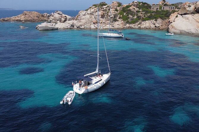 Daily excursions on a sailing boat, Maddalena Archipelago - What the food, music, and group size add