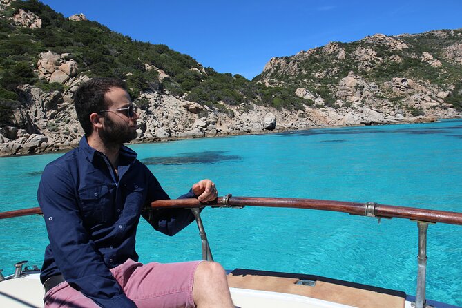 Day on a boat in the archipelago of La Maddalena with lunch - Santa Maria and Passo degli Asinelli