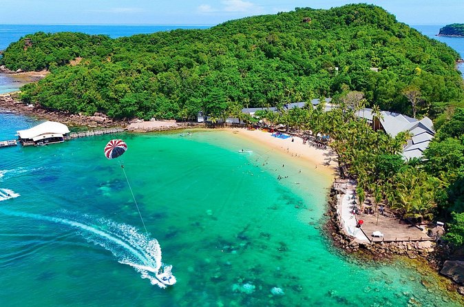 Discover 2 Islands of Phu Quoc by boat - May Rut Trong is the quiet finish