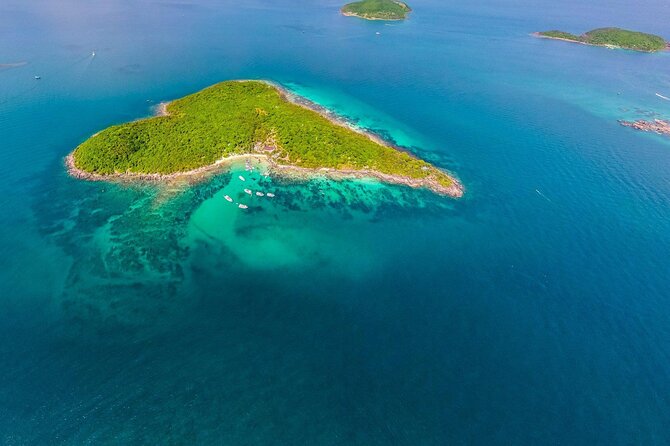 Discover 3 islands of Phu Quoc by boat - Why this island-hopping day works