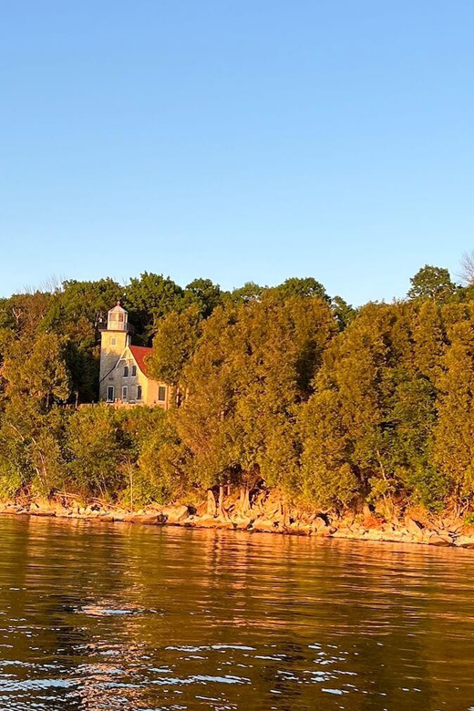 Door County Historic Cottage Row & Strawberry Islands Cruise - Key details before you book