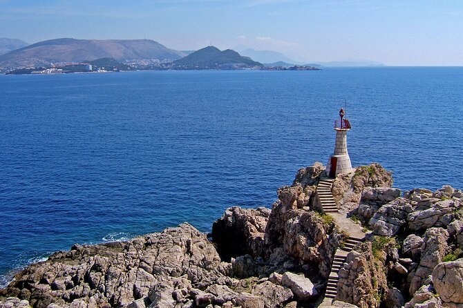 Dubrovnik: 3 Islands Boat Tour with Lunch & drinks(FR, ES, EN) - Koločep brings swimming and music
