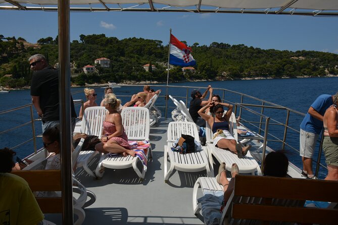 Dubrovnik: 3 Islands Boat Tour with Lunch & drinks(FR, ES, EN) - Lopud: the island worth planning around