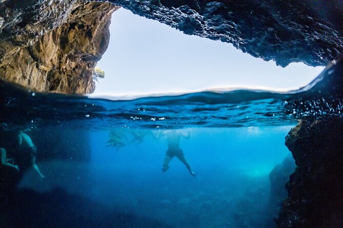 Dubrovnik: Blue Cave & Elaphiti islands & Optional Lunch Onboard - Key points at a glance