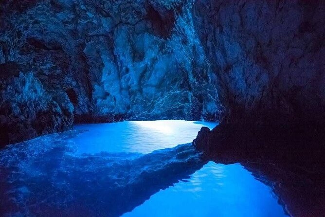 Dubrovnik: Blue Cave & Elaphiti islands & Optional Lunch Onboard - Is $59.86 a fair price?