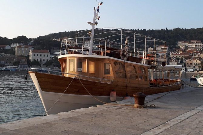 Dubrovnik Elafiti Islands Cruise with Lunch, Drinks and Pickup - Pickup from Dubrovnik and the start of the cruise