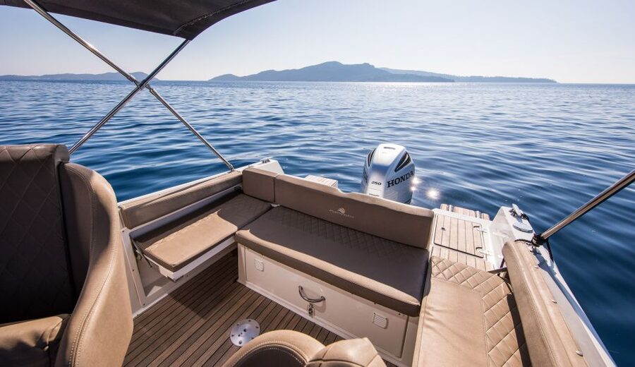 Dubrovnik: Elaphite Islands Private Speedboat Full-Day Tour - Luka Šipanska offers the day’s local pause