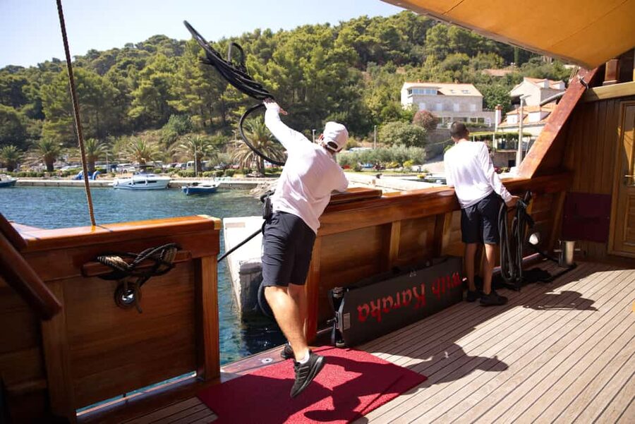 Dubrovnik: Elaphiti Island Luxury Pirate Ship Cruise - Koločep: your first taste of island life