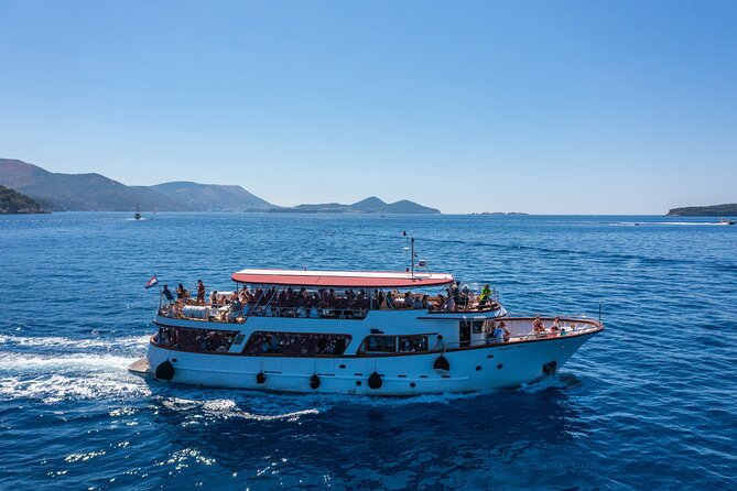 Dubrovnik: Elaphiti Islands Full-Day Cruise with Lunch - Šipan: a Dalmatian lunch in Suđurađ