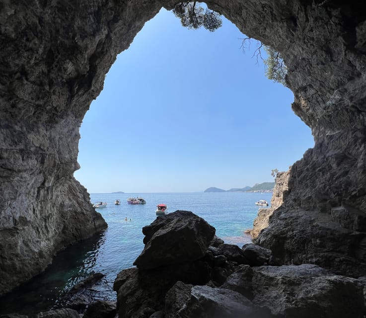 Dubrovnik: Private Luxury Yacht Tour to the Elaphite Islands - Who will enjoy this most