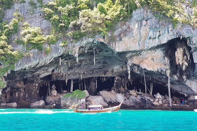 Early Bird Phi Phi 4 Islands by Speedboat 2 Trips in 1 Day - Bamboo Island offers the first real afternoon pause