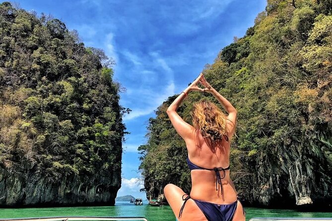 Early Bird Phi Phi + 4 Islands by Speedboat - Pileh Lagoon and the Phi Phi limestone coast