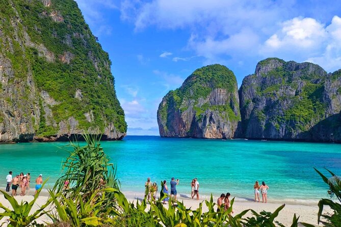 Early bird Phi Phi islands and 4 Islands by Speedboat Tour - Bamboo Island and the Four Islands route