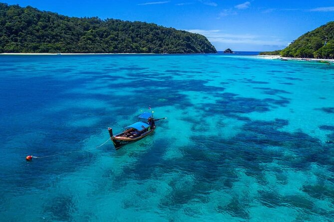 Early bird Phi Phi islands and 4 Islands by Speedboat Tour - What the speedboat pace feels like