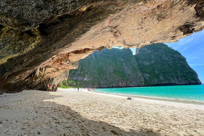 Early bird Phi Phi islands and 4 Islands by Speedboat Tour - Is $101.41 a fair price?